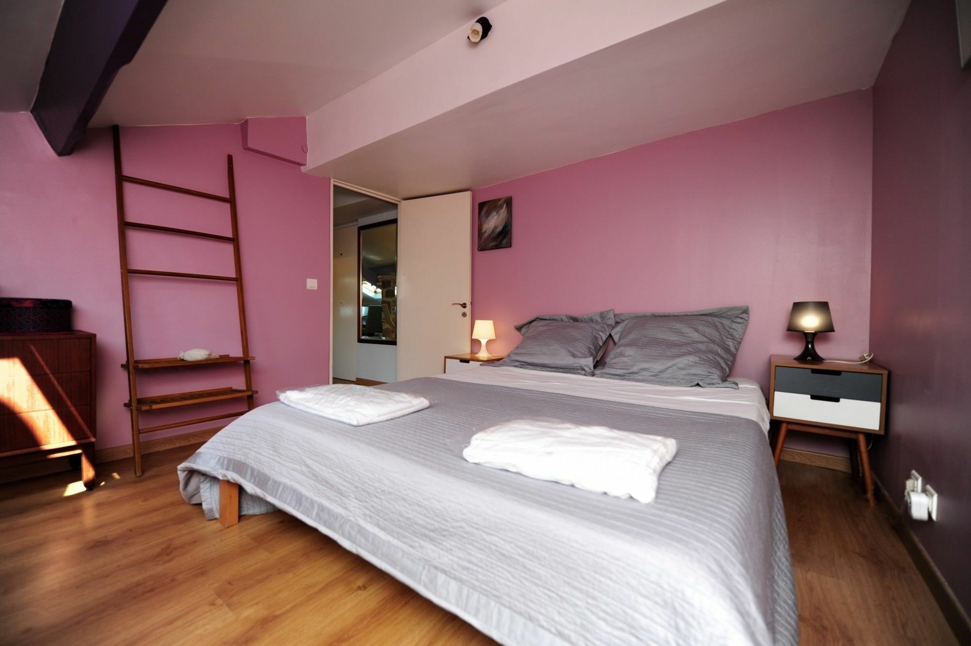 ניס Nid D'Agnes Five Stars Holiday House מראה חיצוני תמונה